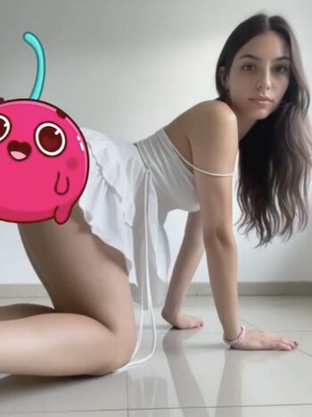 🔥 Emilysal leaked private photo uncensored full