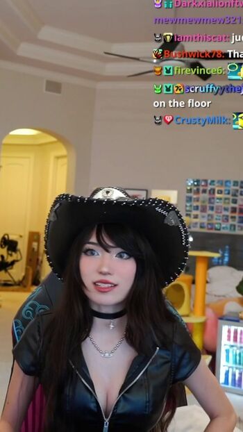 🔥 Emiru  page leaked private photo uncensored full