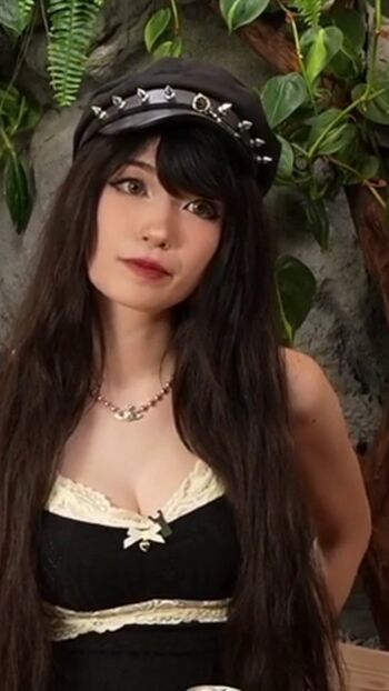 🔥 Emiru  page leaked private photo uncensored full