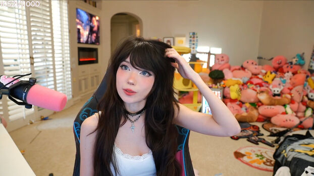 🔥 Emiru  page leaked private photo uncensored full