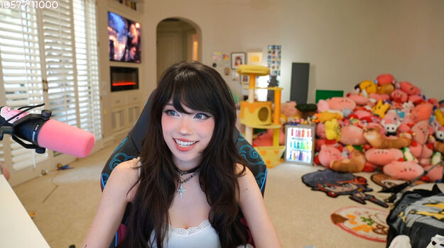 🔥 Emiru  page leaked private photo uncensored full