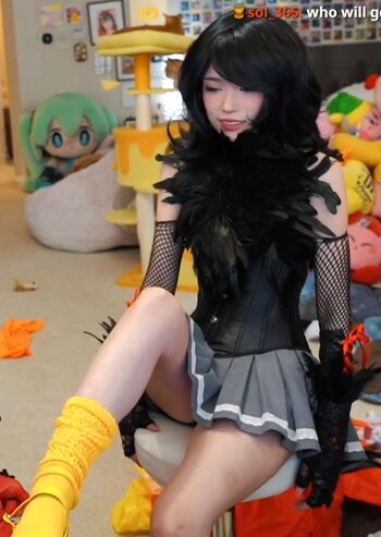 🔥 Emiru  page leaked private photo uncensored full