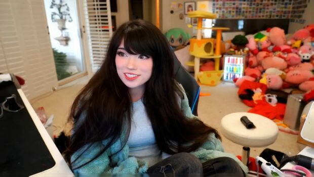 🔥 Emiru  page leaked private photo uncensored full