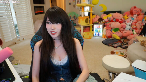 🔥 Emiru  page leaked private photo uncensored full