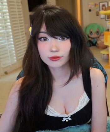 🔥 Emiru  page leaked private photo uncensored full