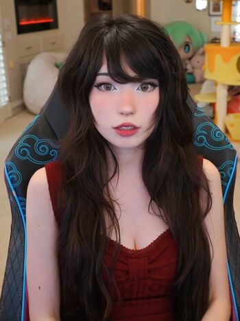 🔥 Emiru  page leaked private photo uncensored full