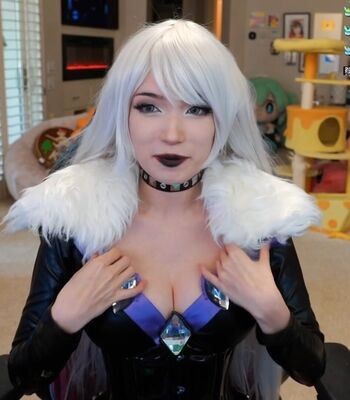 🔥 Emiru  page leaked private photo uncensored full