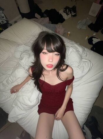 🔥 Emiru  page leaked private photo uncensored full