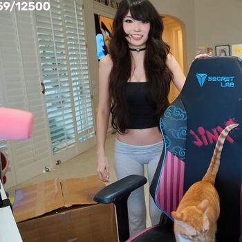 🔥 Emiru  page leaked private photo uncensored full
