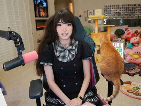 🔥 Emiru  page leaked private photo uncensored full