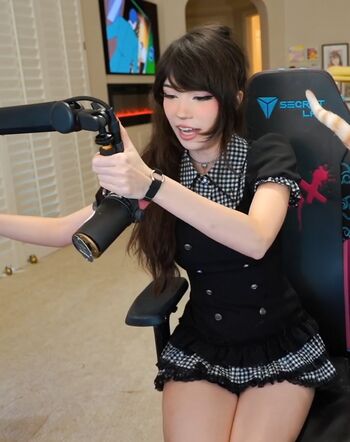 🔥 Emiru  page leaked private photo uncensored full