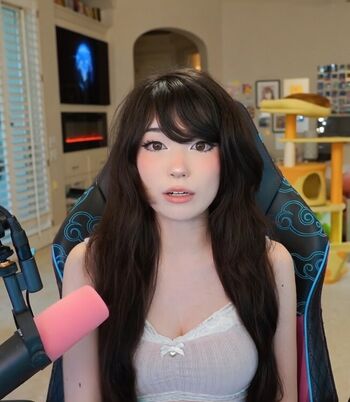 🔥 Emiru  page leaked private photo uncensored full