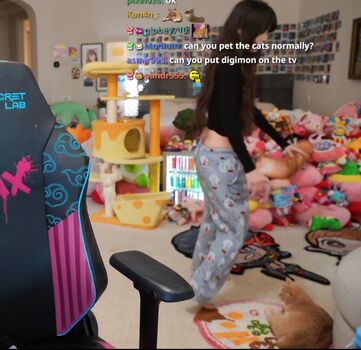 🔥 Emiru  page leaked private photo uncensored full