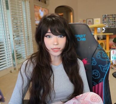 🔥 Emiru  page leaked private photo uncensored full