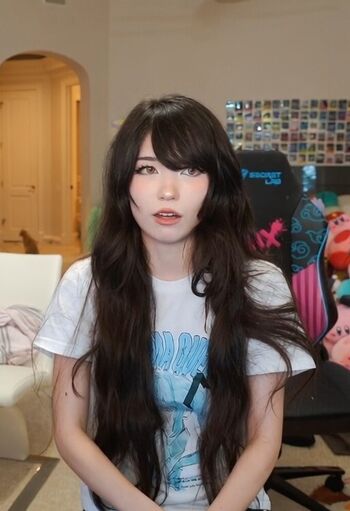 🔥 Emiru  page leaked private photo uncensored full