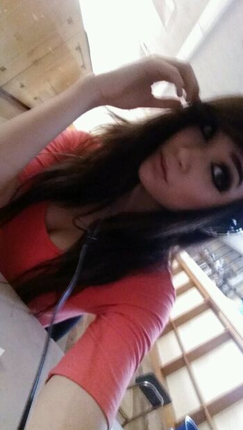 🔥 Emiru  page leaked private photo uncensored full