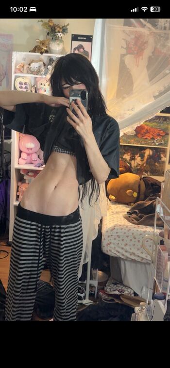 🔥 Emiru  page leaked private photo uncensored full