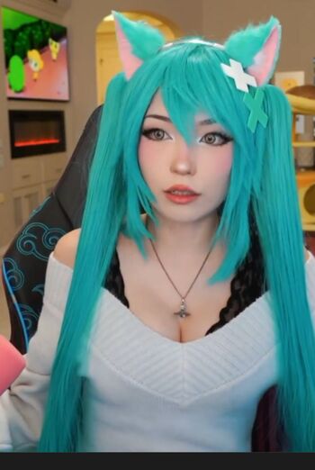 🔥 Emiru  page leaked private photo uncensored full
