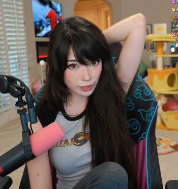 🔥 Emiru  page leaked private photo uncensored full