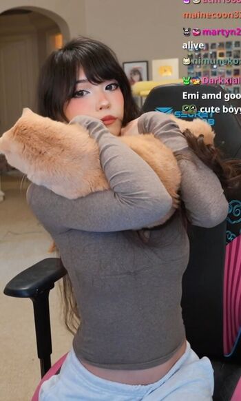 🔥 Emiru  page leaked private photo uncensored full