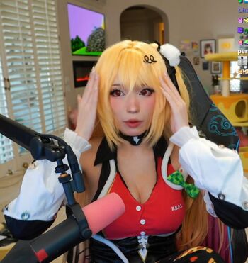 🔥 Emiru  page leaked private photo uncensored full