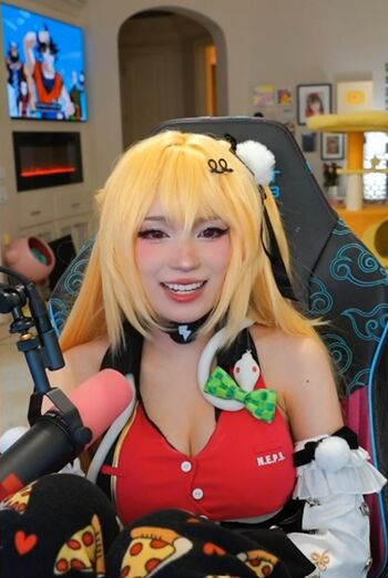 🔥 Emiru  page leaked private photo uncensored full