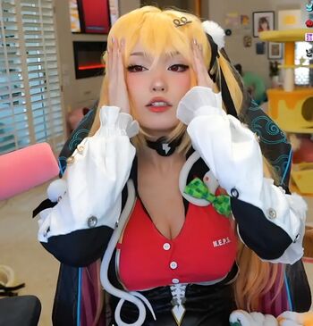 🔥 Emiru  page leaked private photo uncensored full