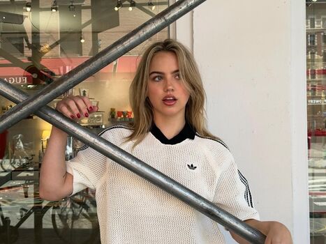 🔥 Emma brooks page leaked private photo uncensored full