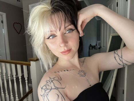 🔥 Emzeeni leaked private photo uncensored full