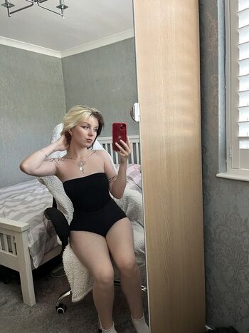 🔥 Emzeeni leaked private photo uncensored full