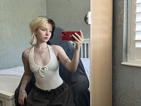 🔥 Emzeeni leaked private photo uncensored full
