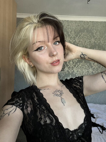 🔥 Emzeeni leaked private photo uncensored full