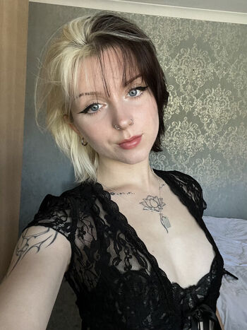 🔥 Emzeeni leaked private photo uncensored full