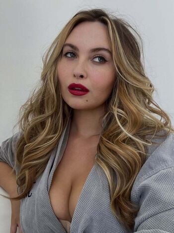 🔥 Erinmhk page leaked private photo uncensored full