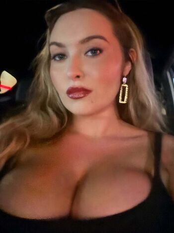 🔥 Erinmhk page leaked private photo uncensored full