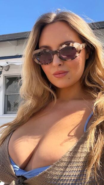 🔥 Erinmhk page leaked private photo uncensored full