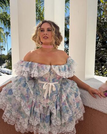 🔥 Erinmhk page leaked private photo uncensored full