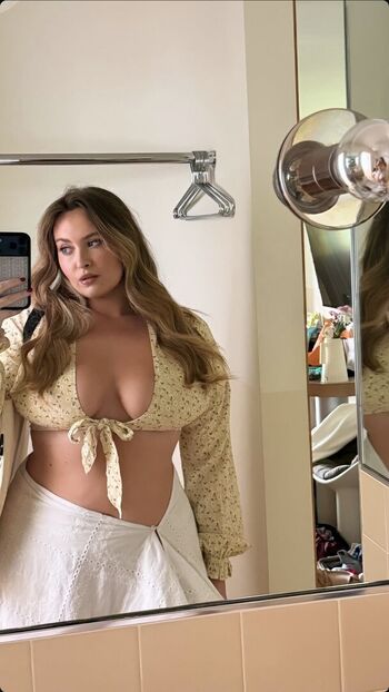 🔥 Erinmhk page leaked private photo uncensored full