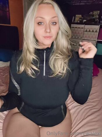 🔥 Ewalexi page leaked private photo uncensored full