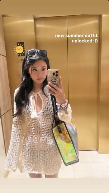 🔥 Extraemily page leaked private photo uncensored full