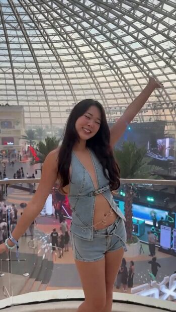 🔥 Extraemily page leaked private photo uncensored full