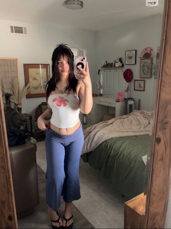 🔥 Fishtanklive leaked private photo uncensored full