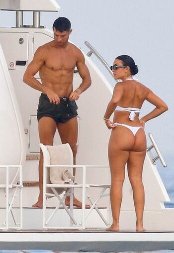🔥 Georgina ronaldo leaked private photo uncensored full