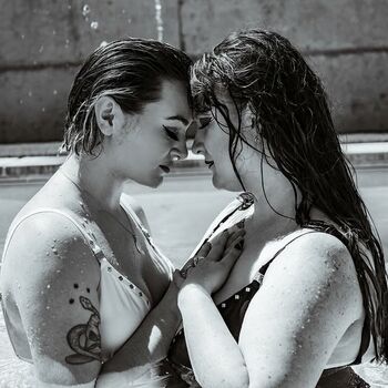 🔥 Girls play  page leaked private photo uncensored full
