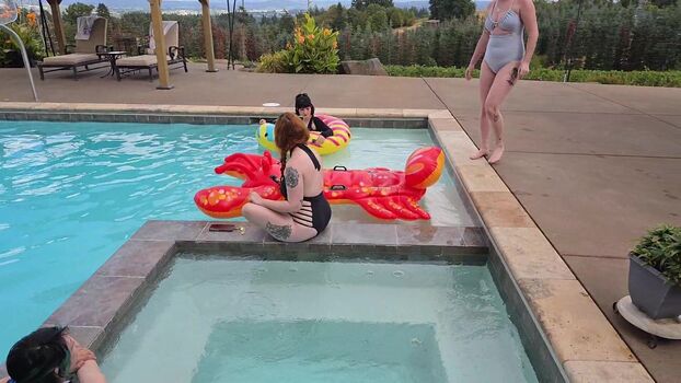 🔥 Girls play leaked private photo uncensored full