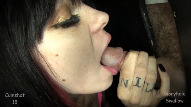 🔥 Gloryhole swallow  page leaked private photo uncensored full