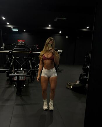 🔥 Gym booty bubble butts  page leaked private photo uncensored full