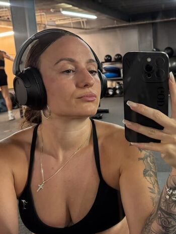 🔥 Gym booty bubble butts  page leaked private photo uncensored full