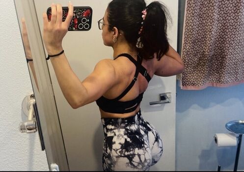 🔥 Gym booty bubble butts  page leaked private photo uncensored full