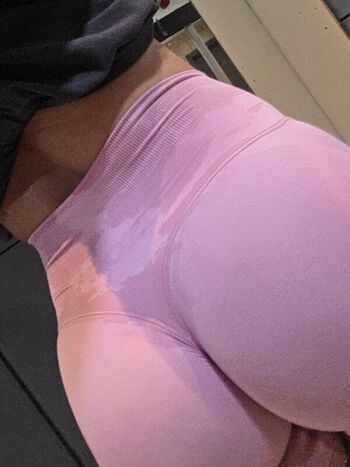 🔥 Gym booty bubble butts  page leaked private photo uncensored full